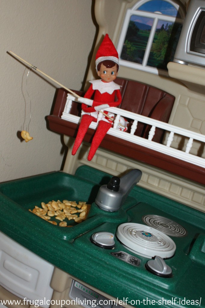 [+] Elf On The Shelf Kitchen Ideas