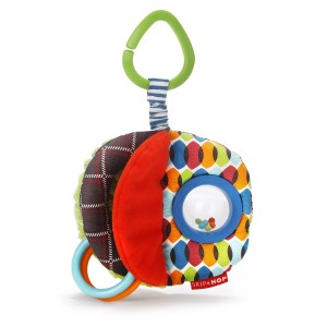 skip-hop-rattle