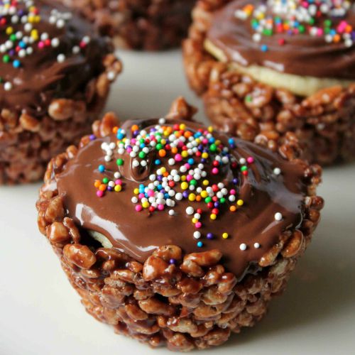 rice-krispie-treat-cupcakes-chocolate-square