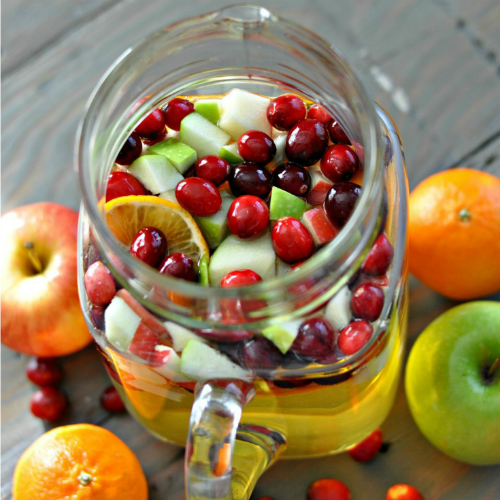 holiday-sangrira-square