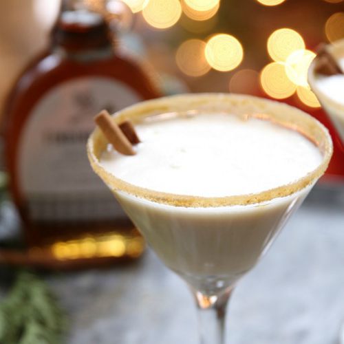 MartiniRecipe_thumb-creamy-mapletini-martini square