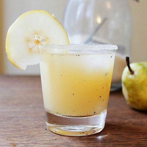 vanilla-pear-vodka-square