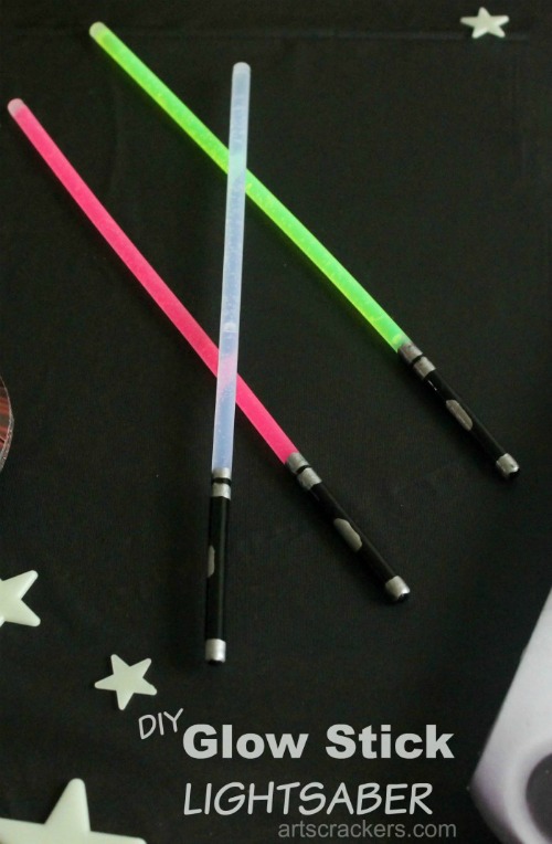 Glow-Stick-Lightsaber-Craft-700x1070