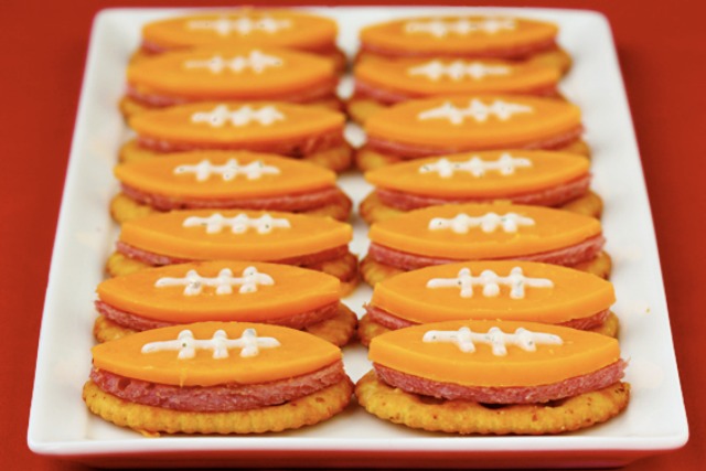 football-bites-crackers-gimmie-oven