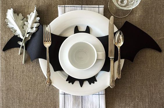 bat-place-setting