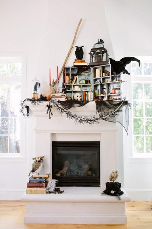 step-by-step-halloween-mantle