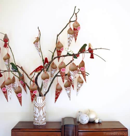TheRedThread_advent-tree-twig