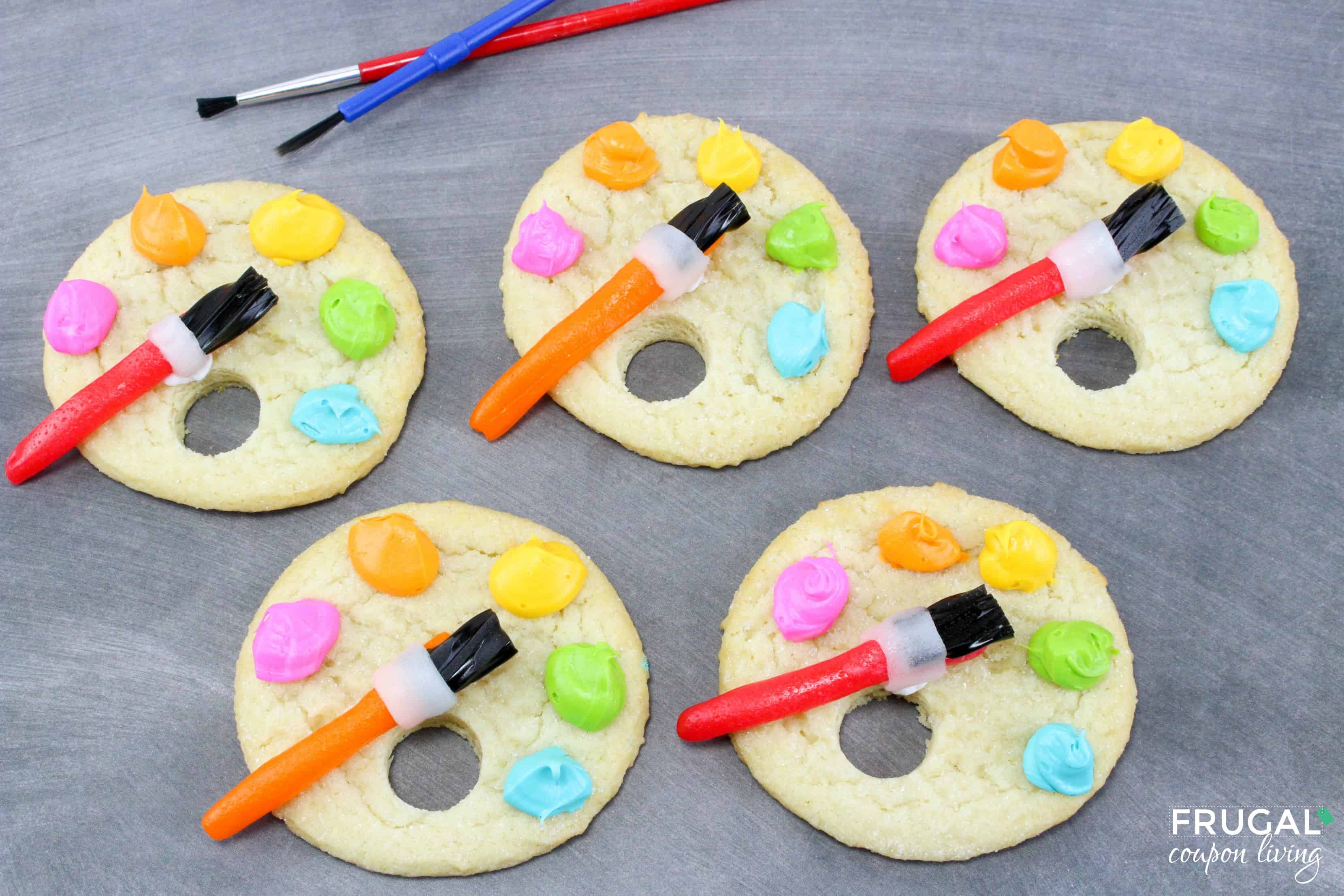 Artist Paint Palette Cookies plus Bonus Printable Gift Tag