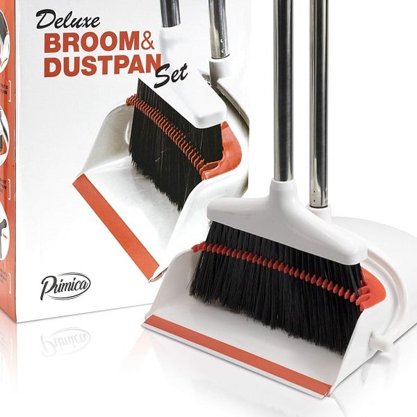 SelfCleaning Broom Bristles