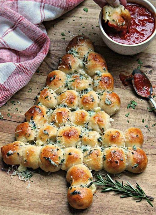 Cheesy Christmas Tree Bread