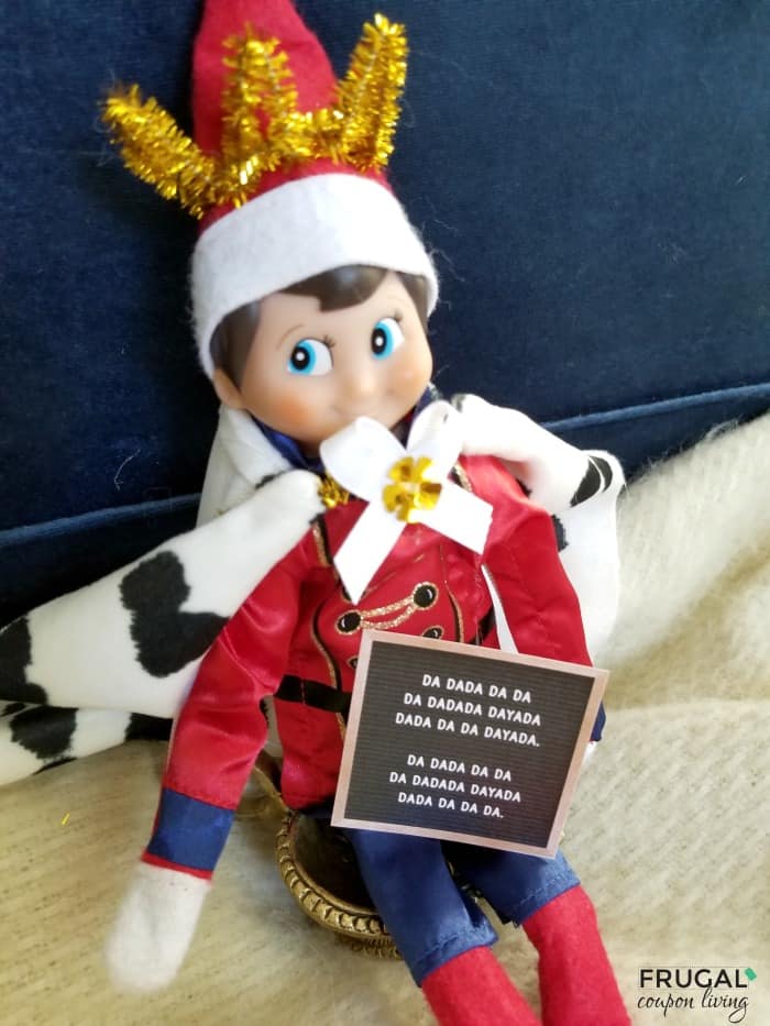 How to Dress Elf on a Shelf Like King George on Hamilton + Printable Hamilton Quotes