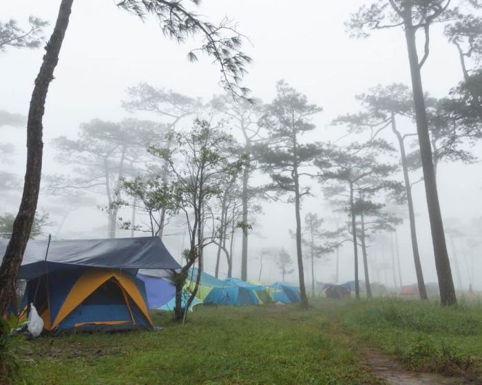 camping in the rain tips