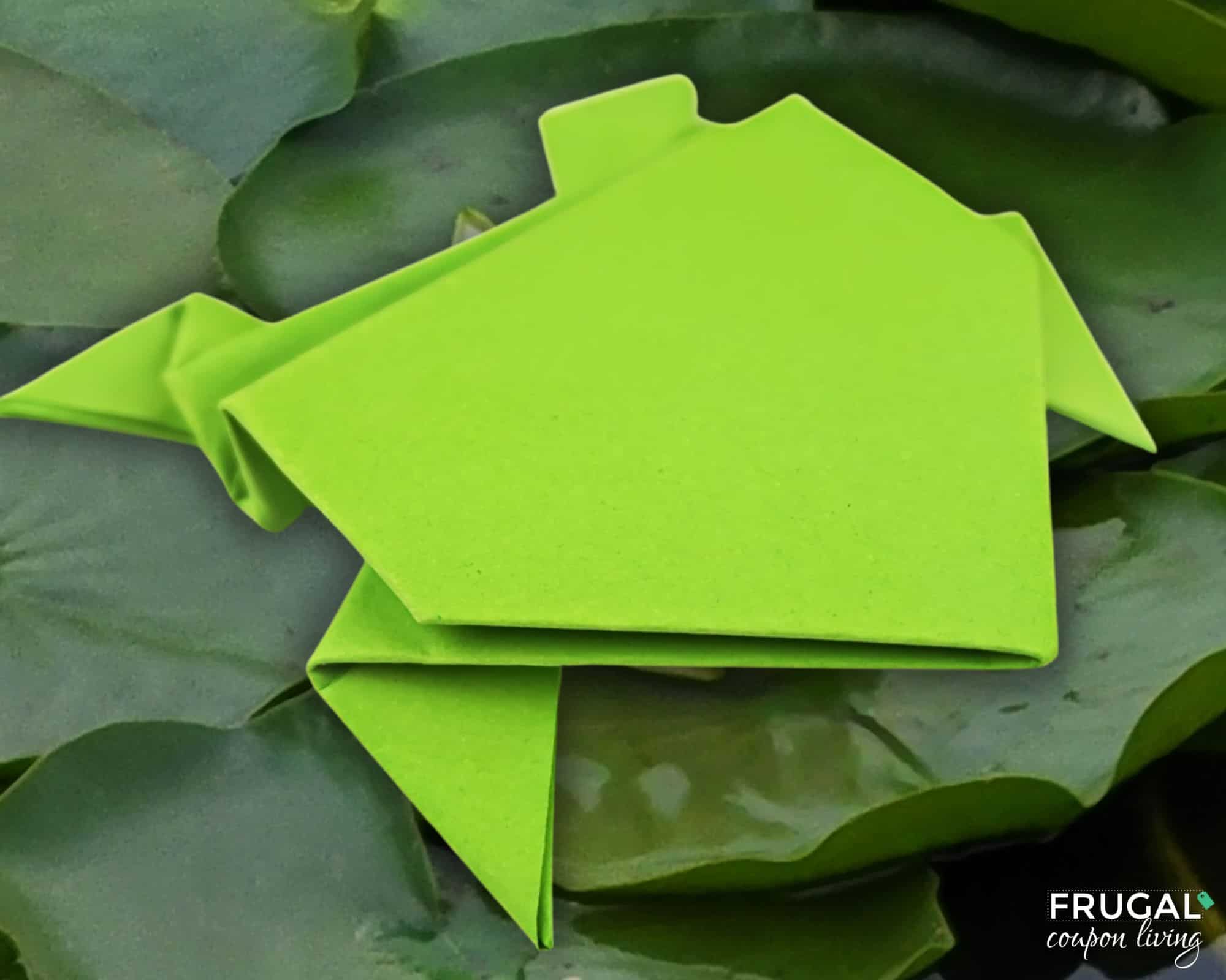 frog origami craft for 10 plagues of egypt